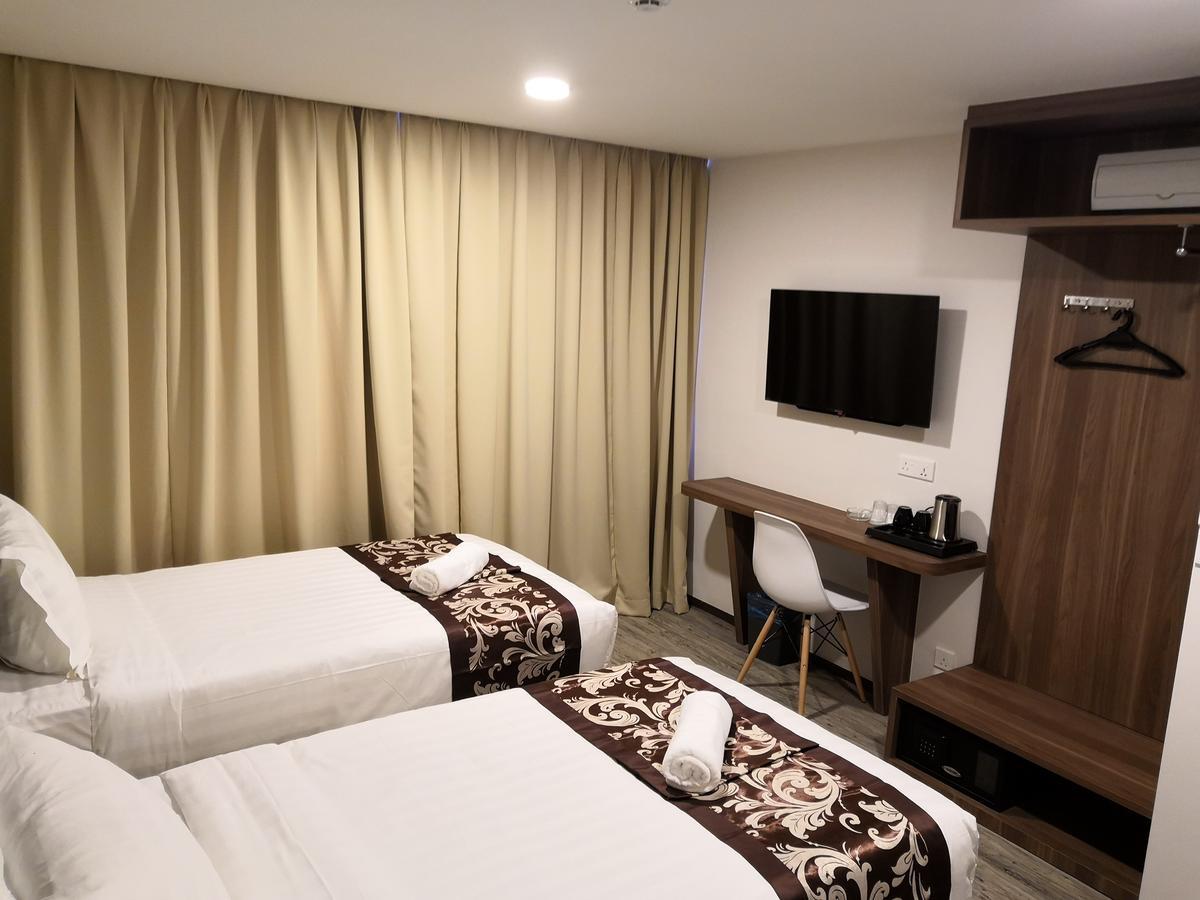 Hotel Lolex Kuchai Lama Куала-Лумпур Экстерьер фото